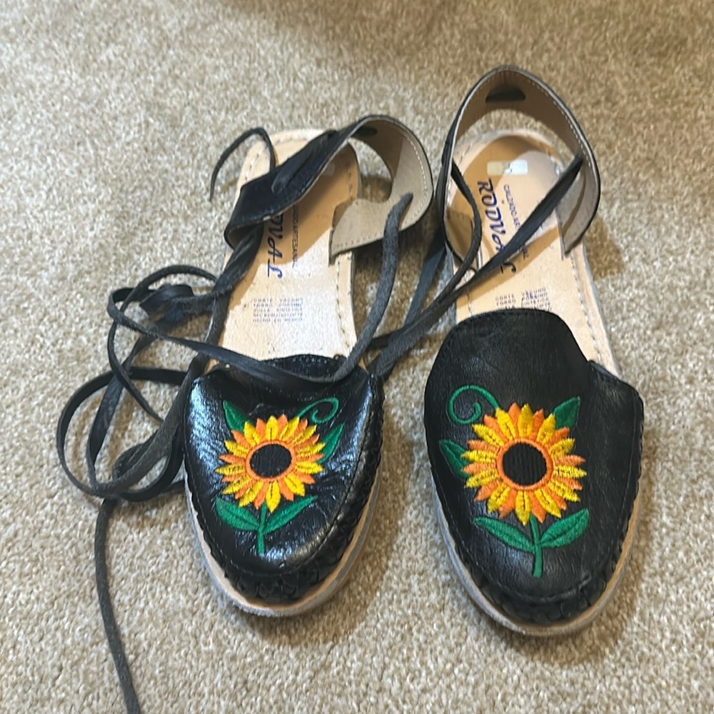 Authentic Handmade Leather Sunflower Sandals